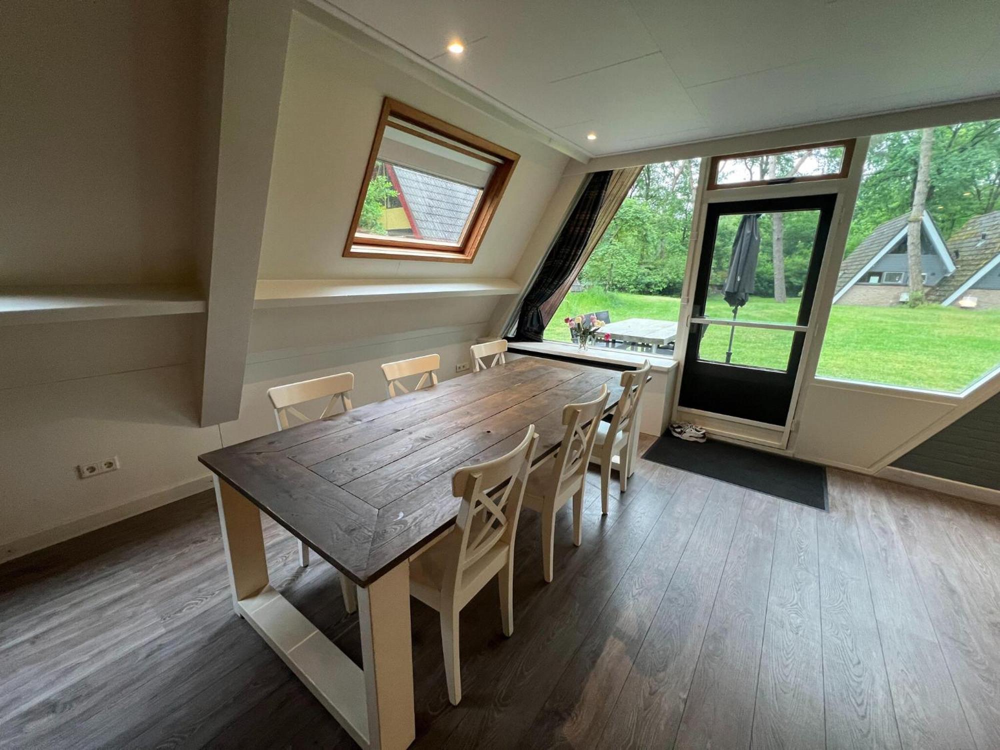 Modern Holiday Home In Stramproy In The Forest エクステリア 写真
