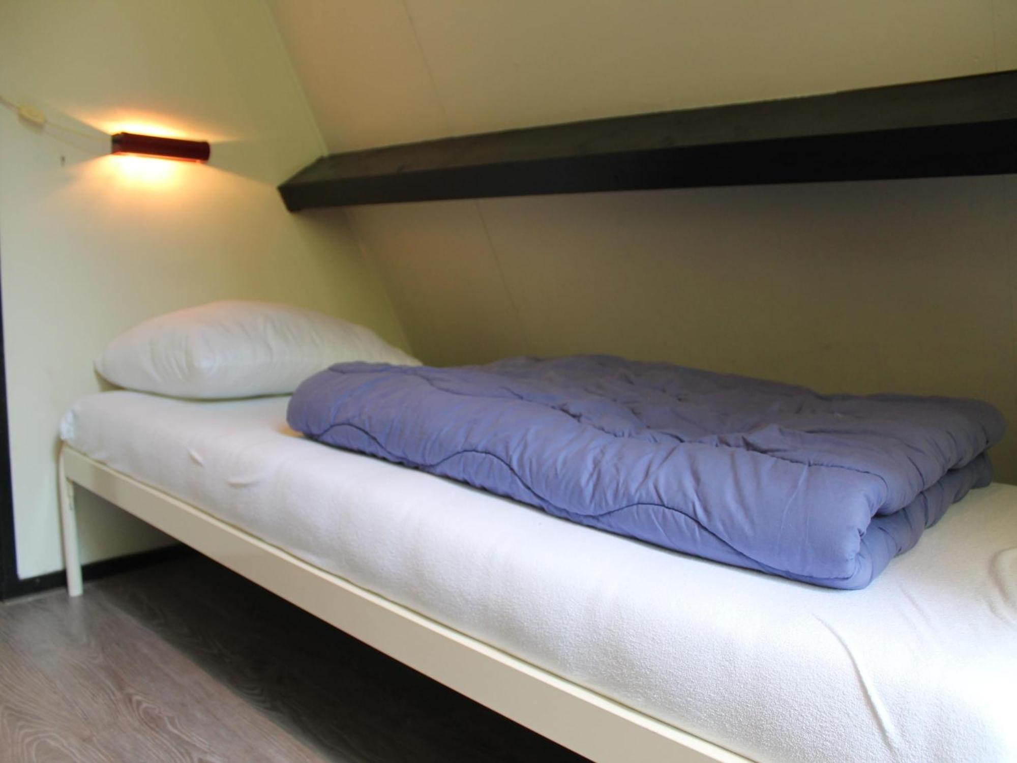 Modern Holiday Home In Stramproy In The Forest エクステリア 写真